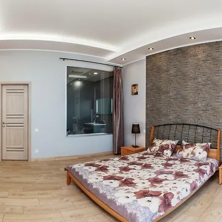 Arcadia Palace Apartment