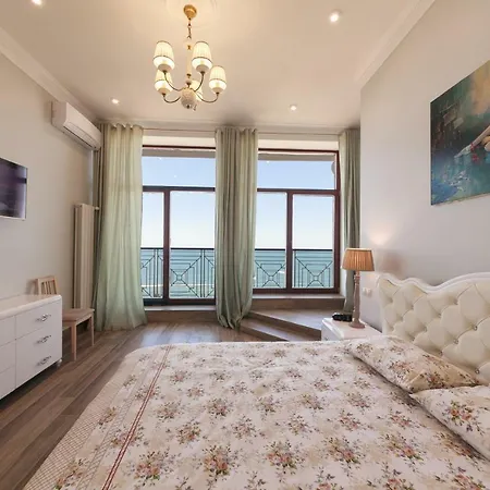 Arcadia Palace Apartment