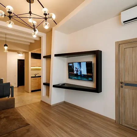 Arcadia Palace Apartment *