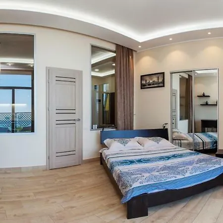 Arcadia Palace Apartment *